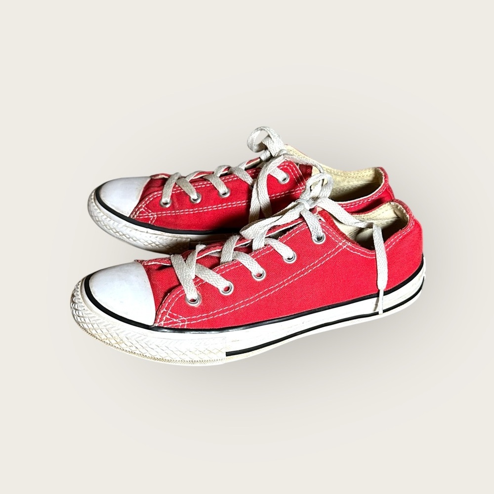 Converse All Star Ox Red low top sneakers youth size 3 EUC